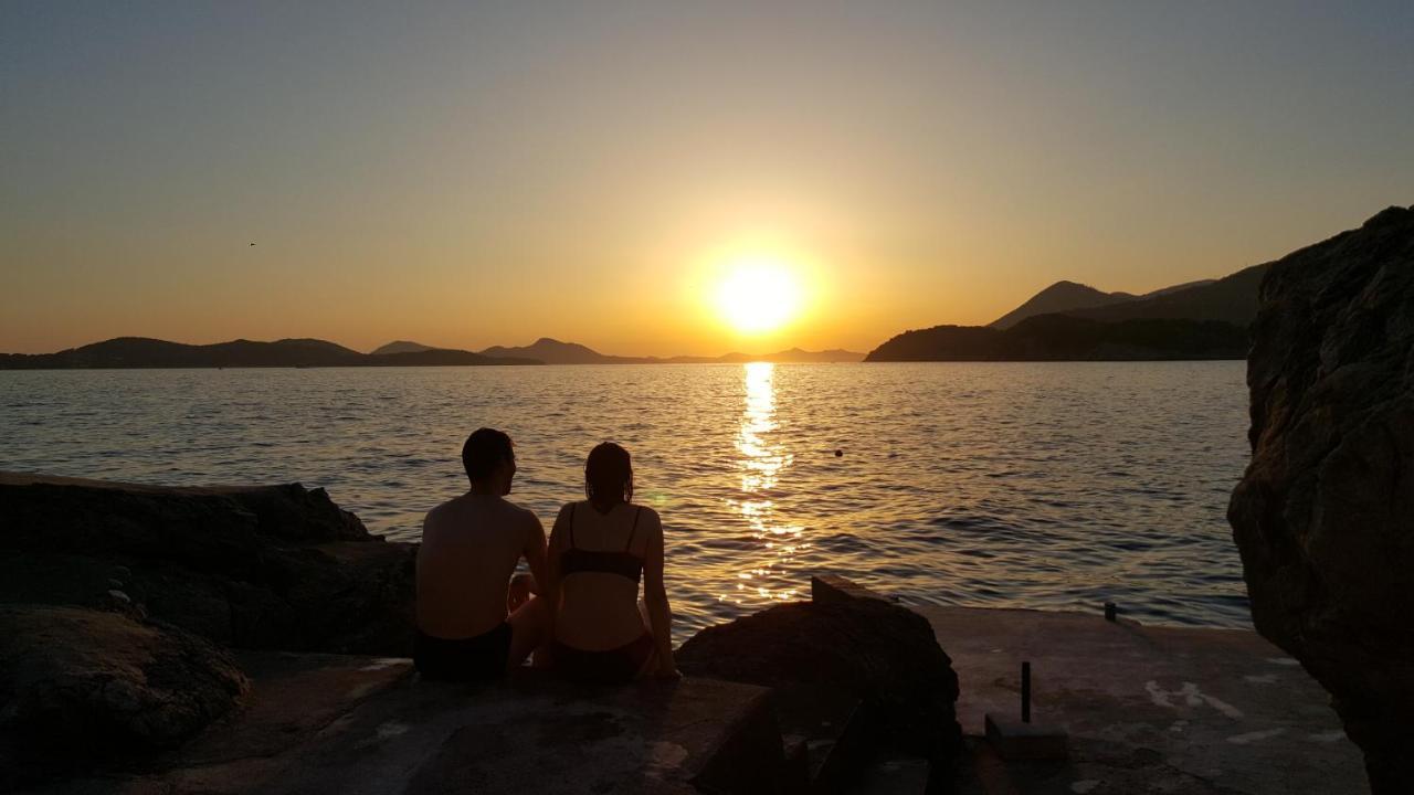 Apartments Bajo - Free Parking Dubrovnik Eksteriør billede
