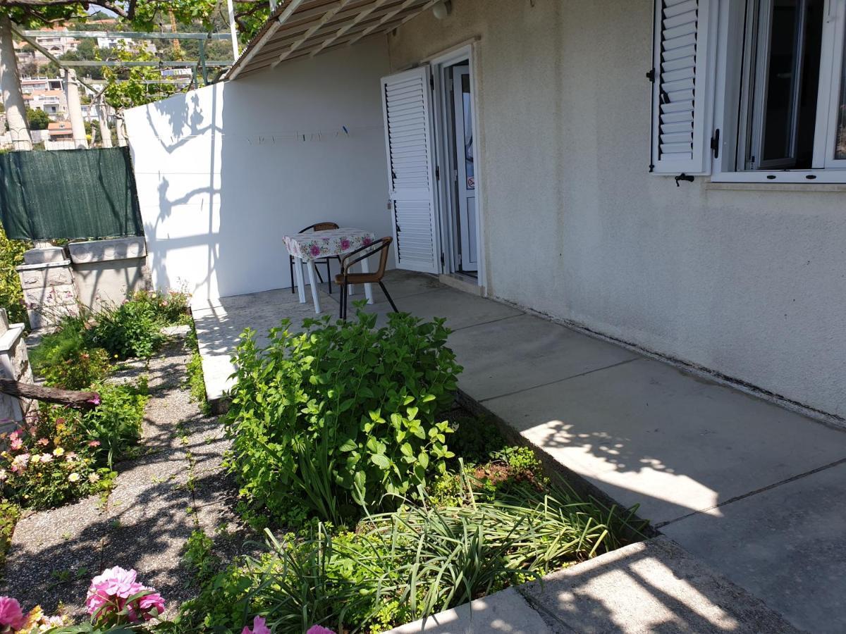 Apartments Bajo - Free Parking Dubrovnik Eksteriør billede