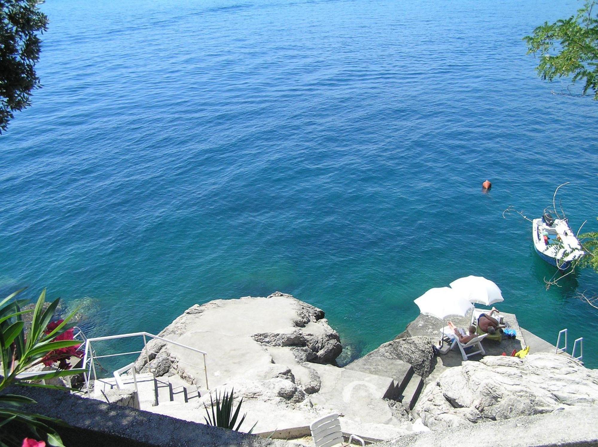 Apartments Bajo - Free Parking Dubrovnik Eksteriør billede